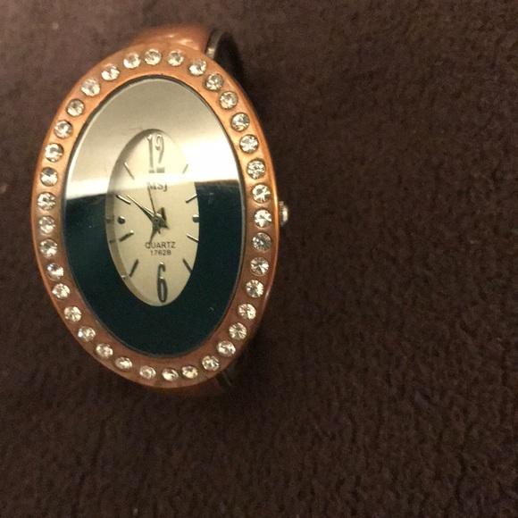 Watch MSJ - Picture 1 of 4